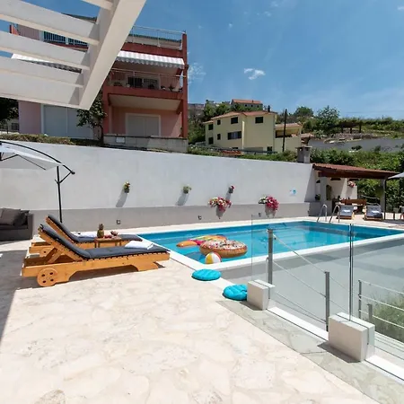 Villa M Solin