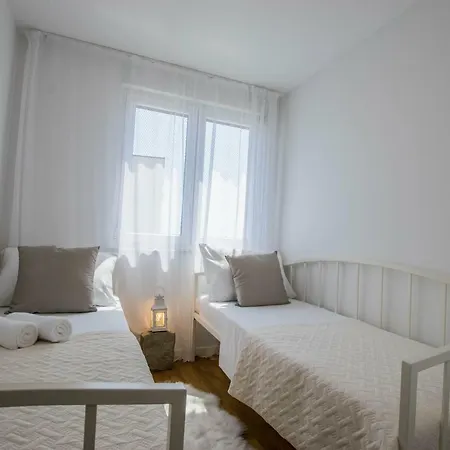 M Villa