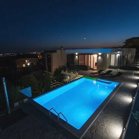 Villa M Solin
